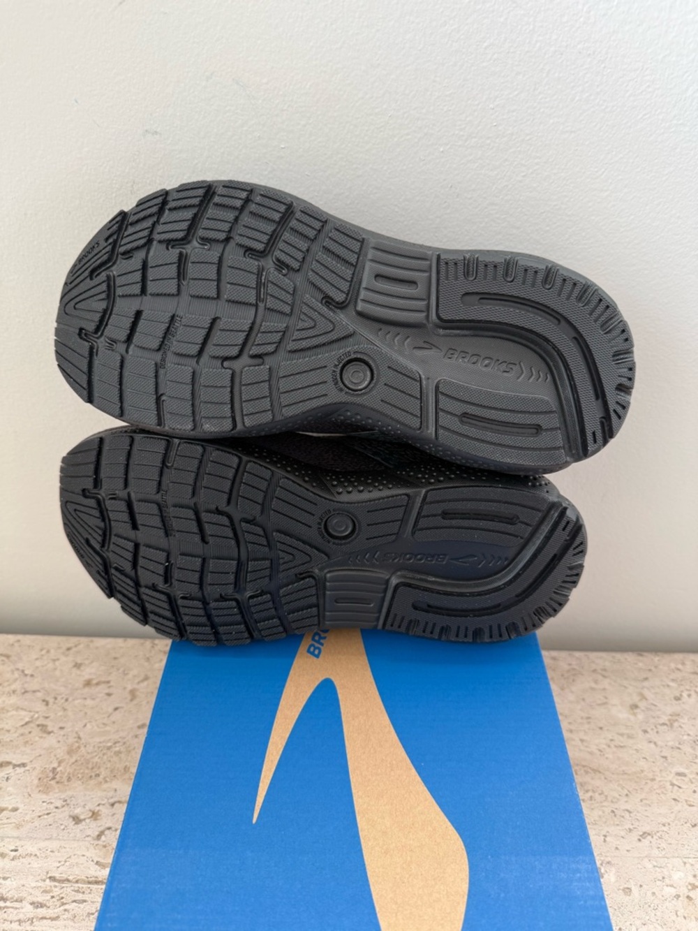 Brooks Ghost 16 - Picture 13 of 14